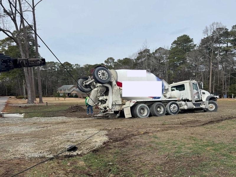 Pinetops winch out
