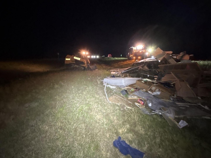 I-95 cargo spill